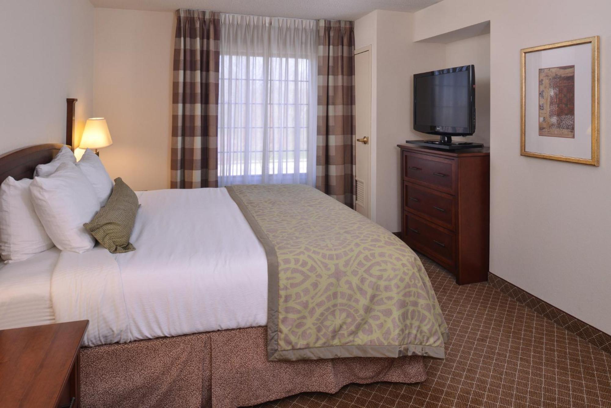 Staybridge Suites Indianapolis-Airport By Ihg Plainfield Extérieur photo