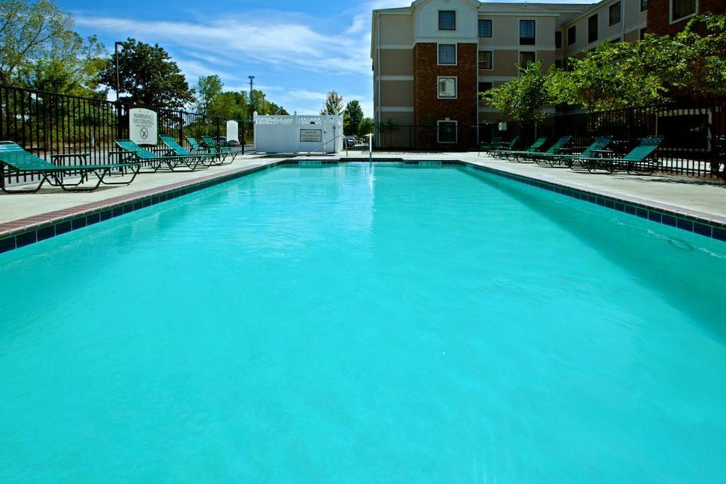 Staybridge Suites Indianapolis-Airport By Ihg Plainfield Extérieur photo